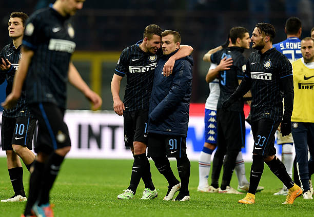 德保羅大腿 德保羅大腿