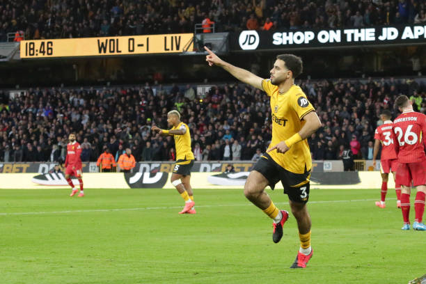 球运动员而 球运动员而